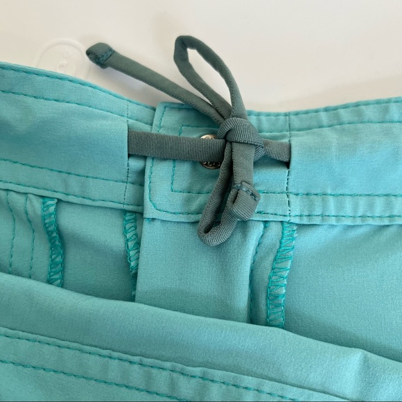 Title Nine Shorts Nimblene Golf Activewear 4 Way Stretch 8 - Picture 6 of 8